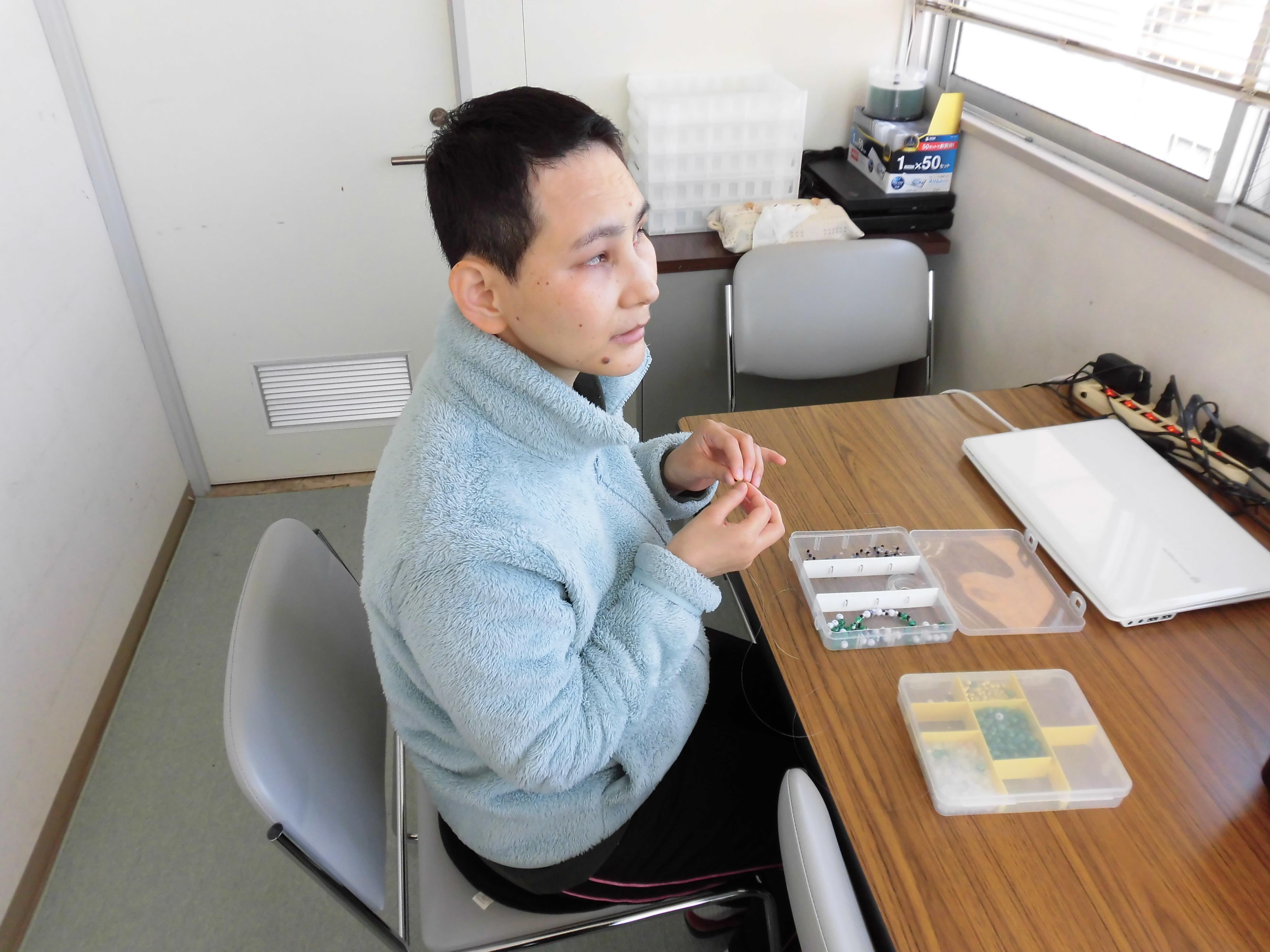 �r�[�Y��ʂ��A���h������