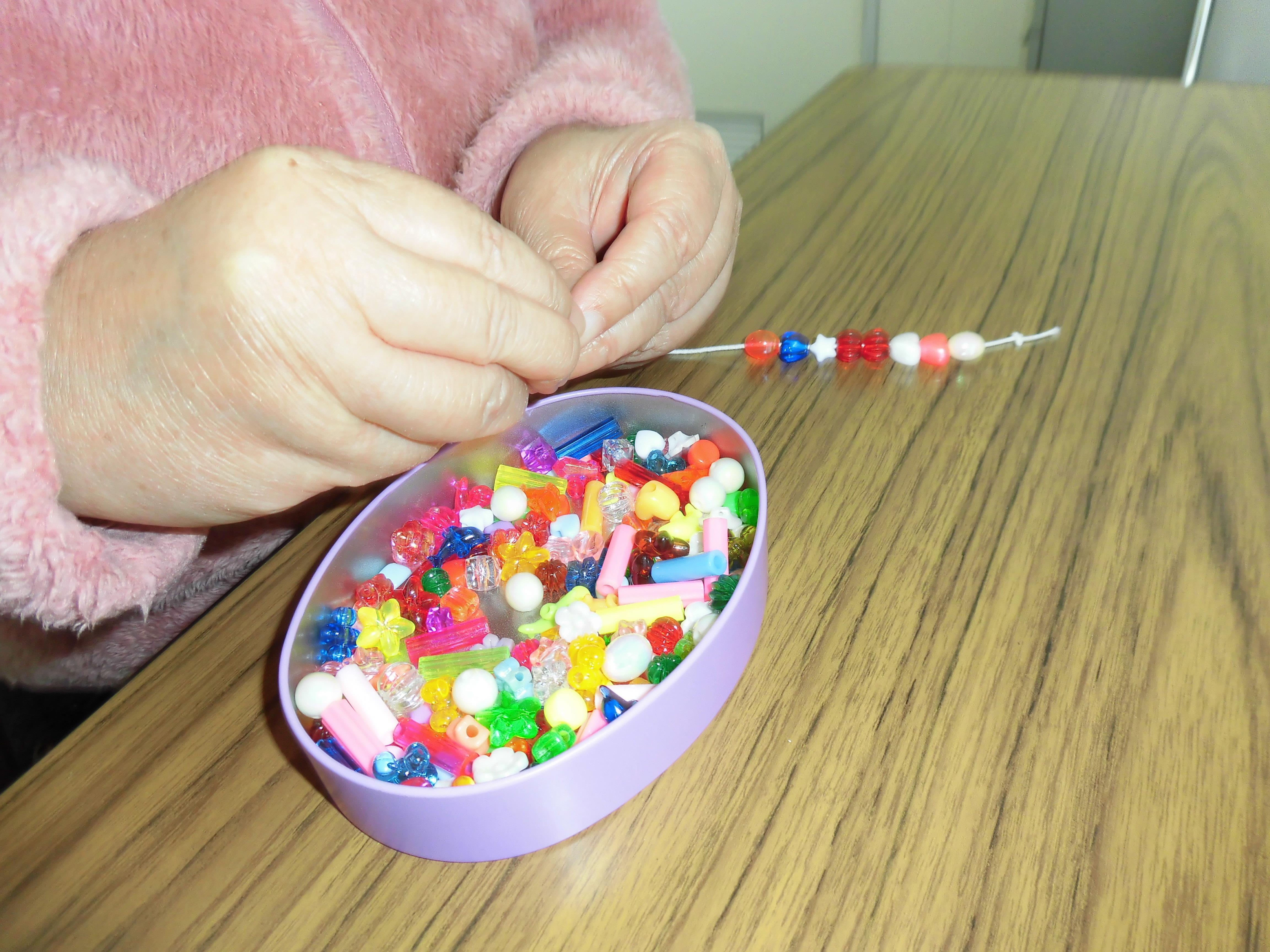 �����ȃr�[�Y��g�ݍ��킹�Ă݂܂��傤�I